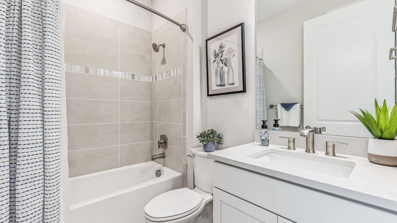 Photo of Bathroom in River Hall