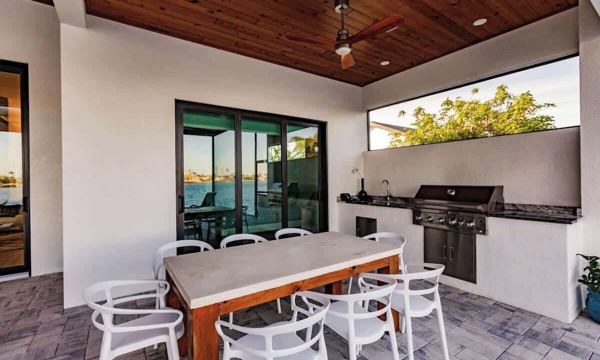 Photo of Outdoor in Eight Lakes