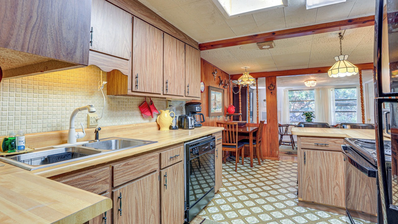 Photo of Kitchen in Chiefland