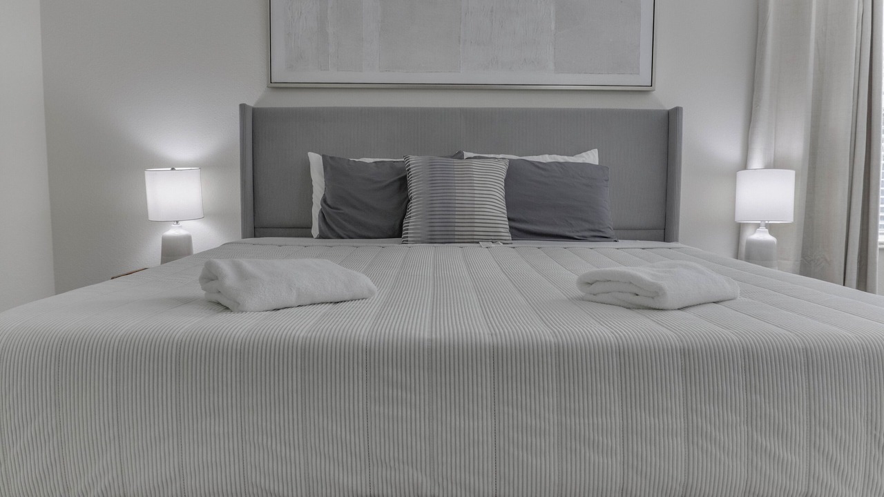 Photo of Bedroom in Crystal Cove
