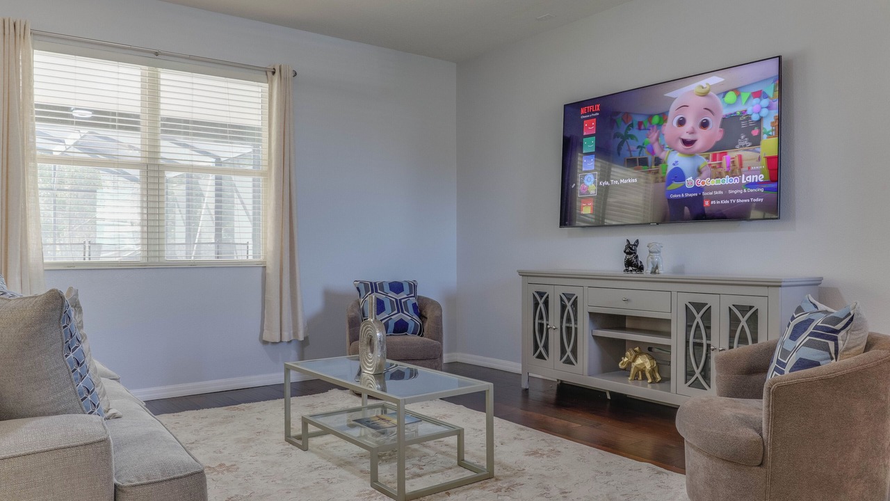Photo of Livingroom in Crystal Cove