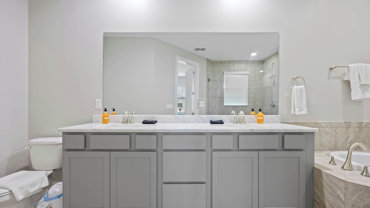 Photo of Bathroom in Ocean Side Village