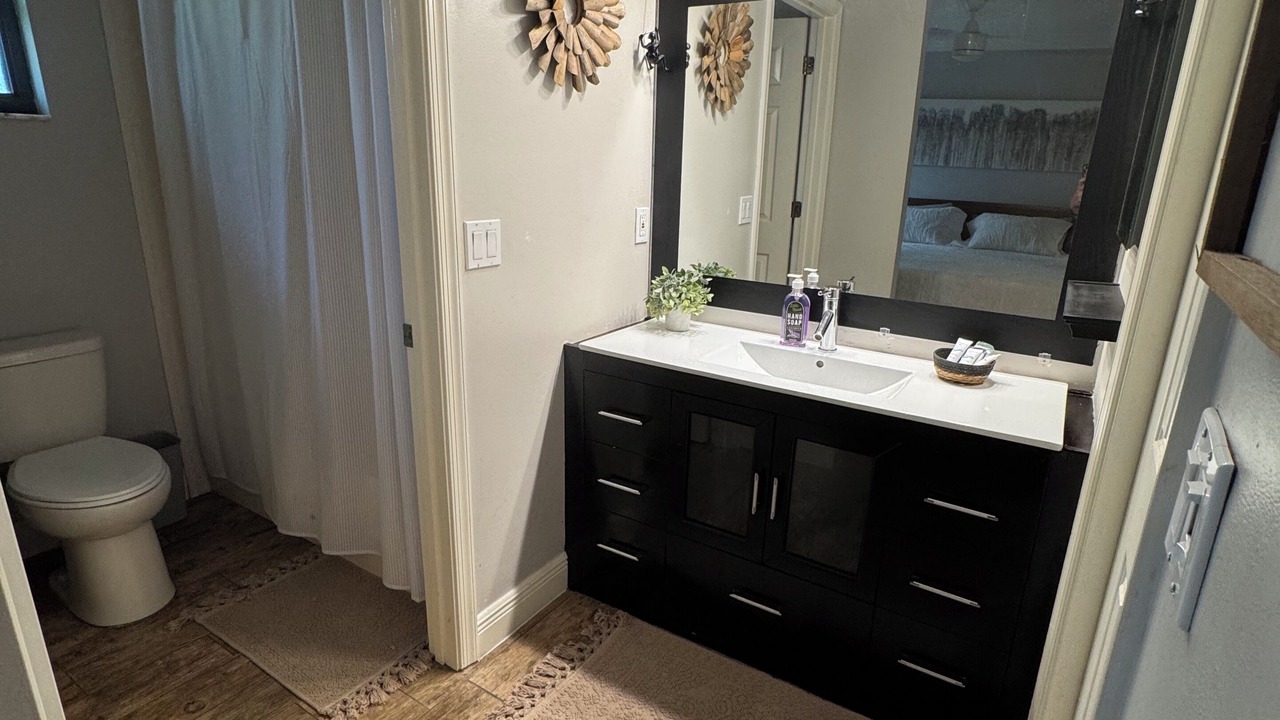 Photo of Bathroom in The Island