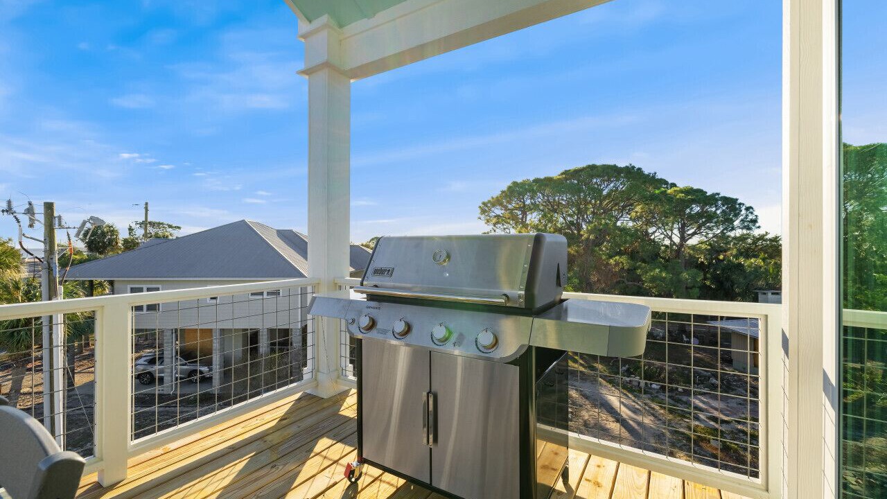 Photo of Bedroom in Cedar Key