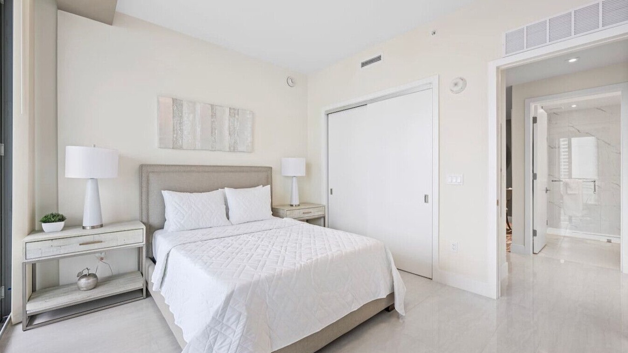 Photo of Bedroom in Florida North Atlantic Coast