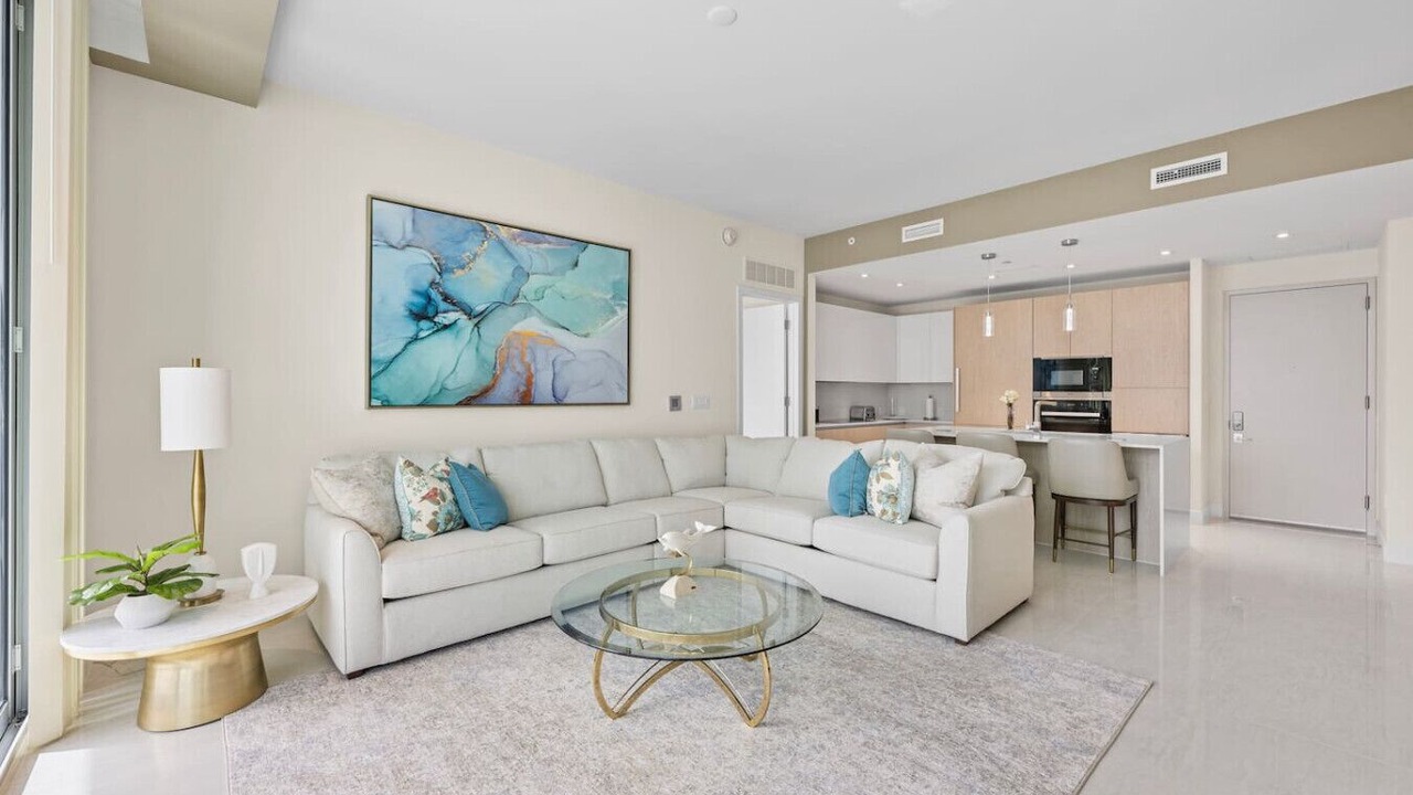 Photo of Livingroom in Florida North Atlantic Coast