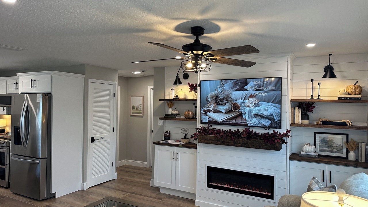 Photo of Livingroom in Titusville