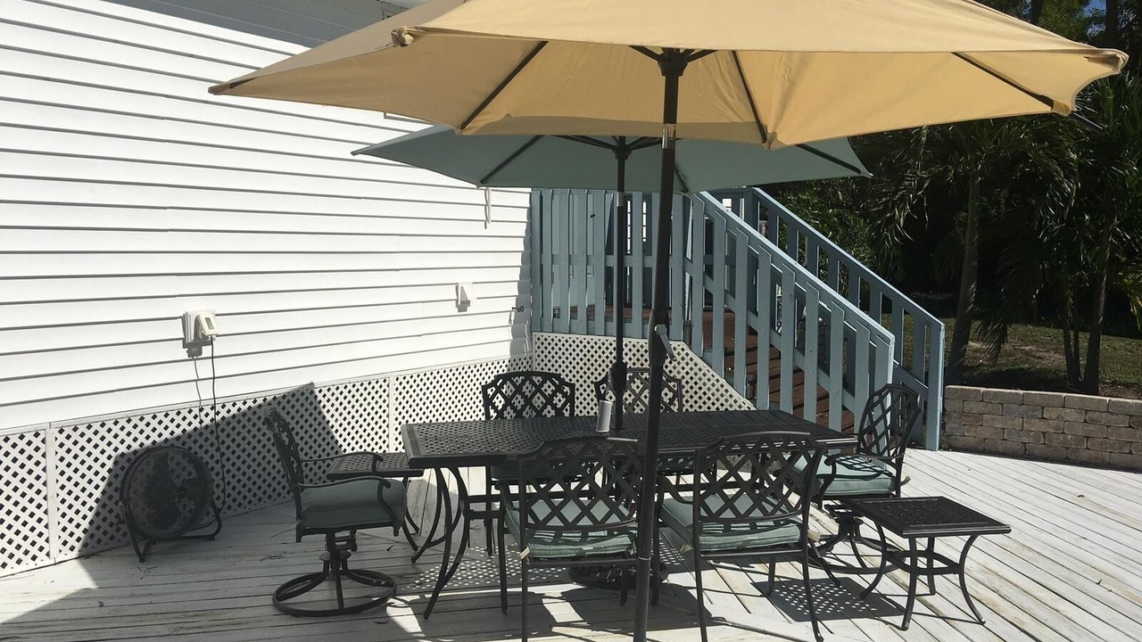 Photo of Outdoor in Pine Island Center