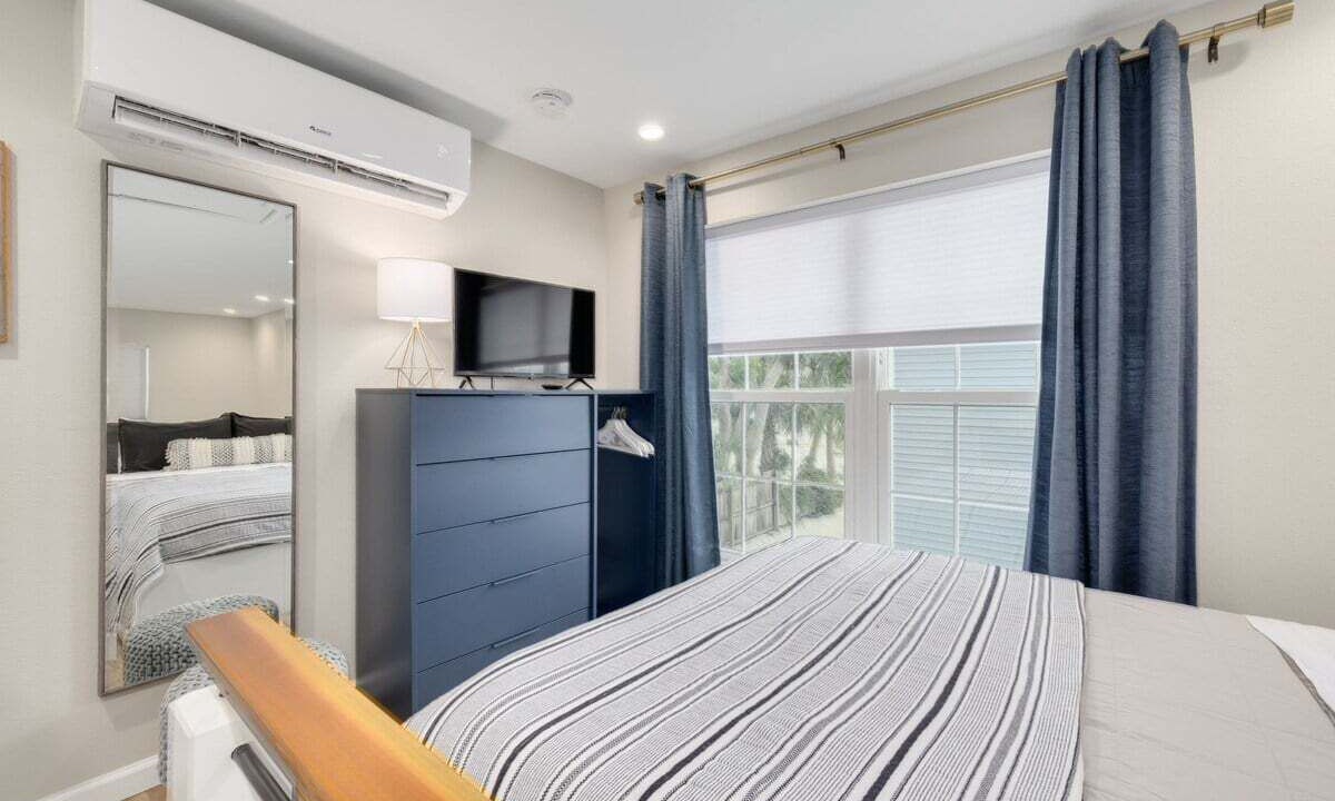 Photo of Bedroom in Downtown Dunedin