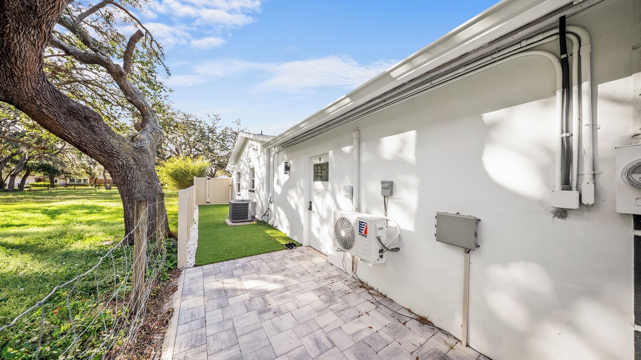 Photo of Outdoor in Carrollwood
