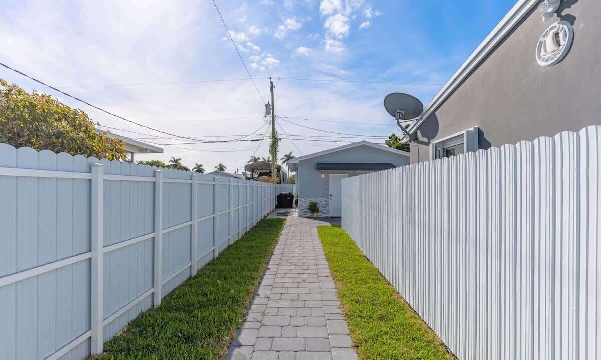 Photo of Outdoor in Homestead