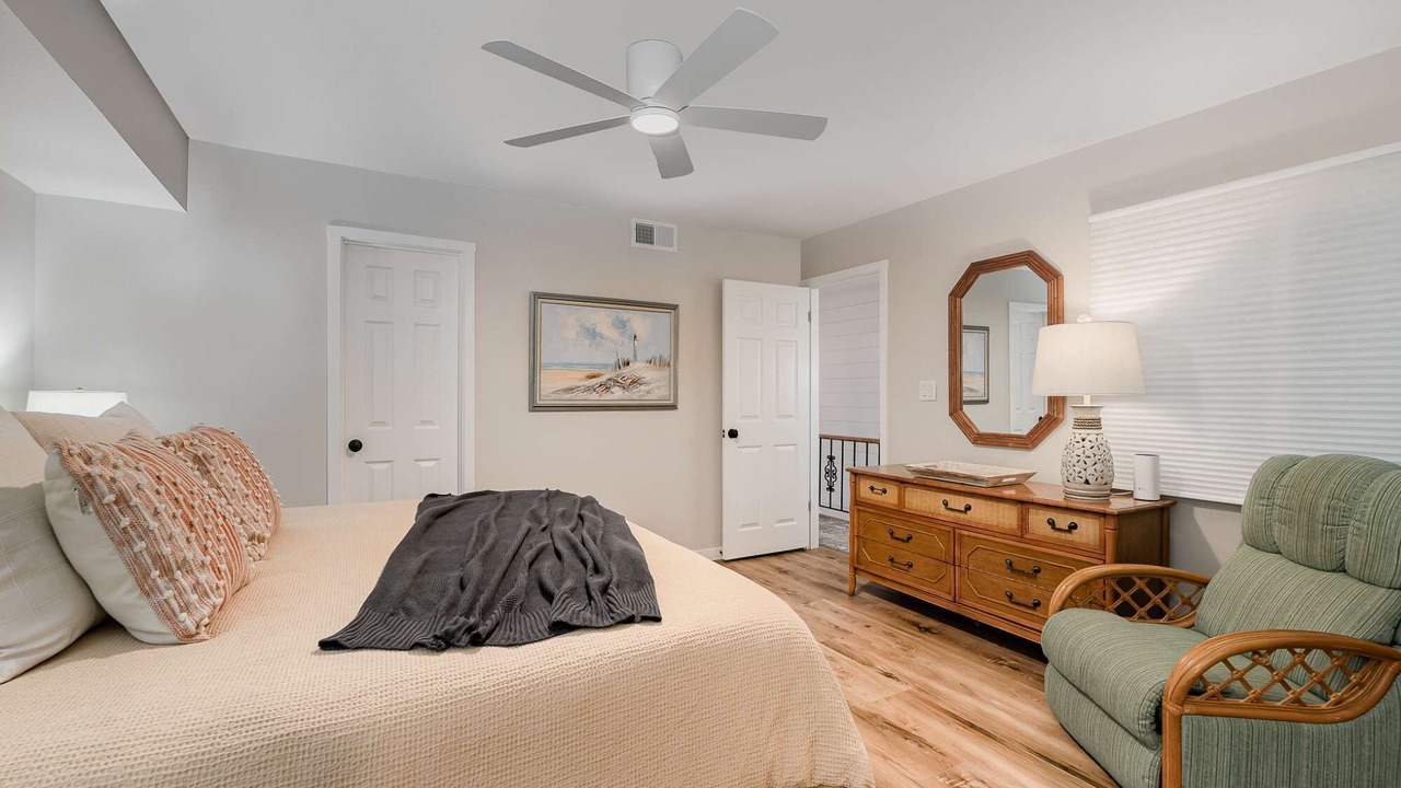 Photo of Bedroom in Interchange Square