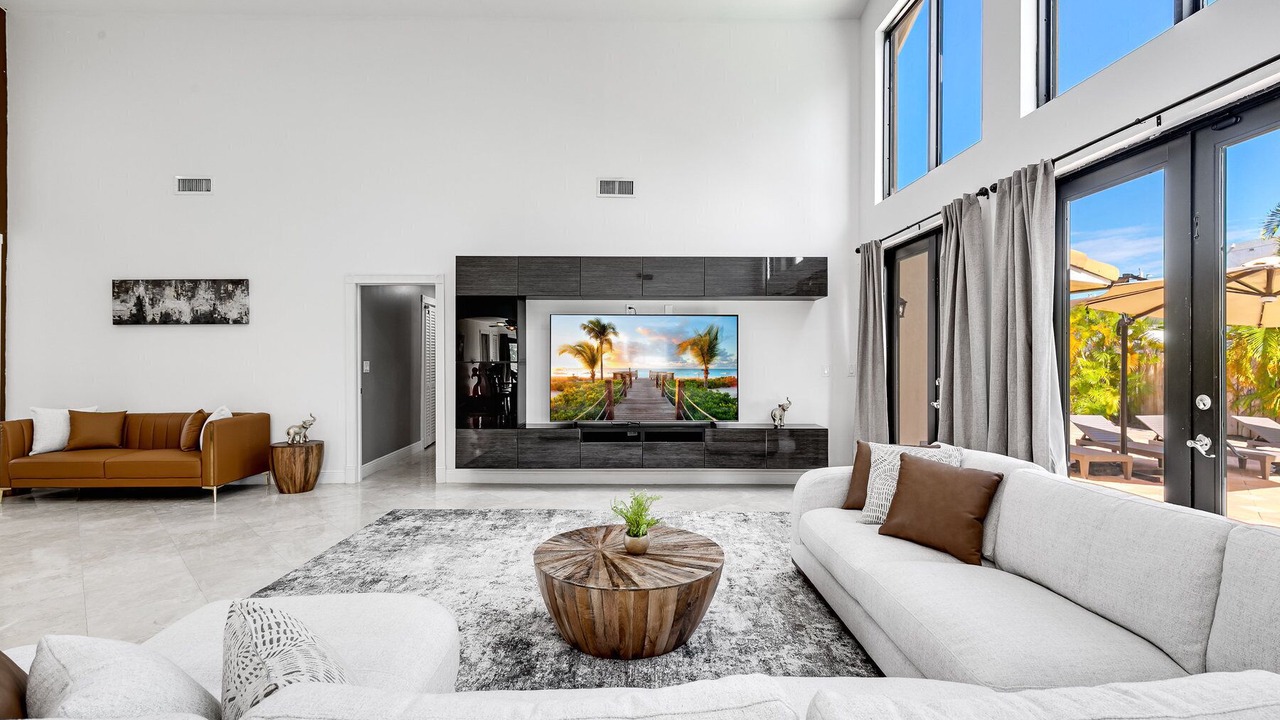 Photo of Livingroom in Olympia Heights