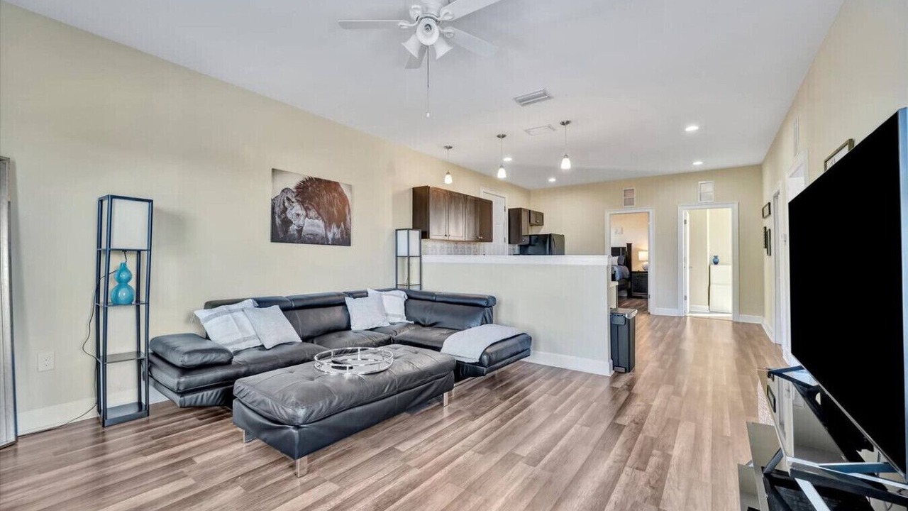 Photo of Livingroom in Historic Ybor