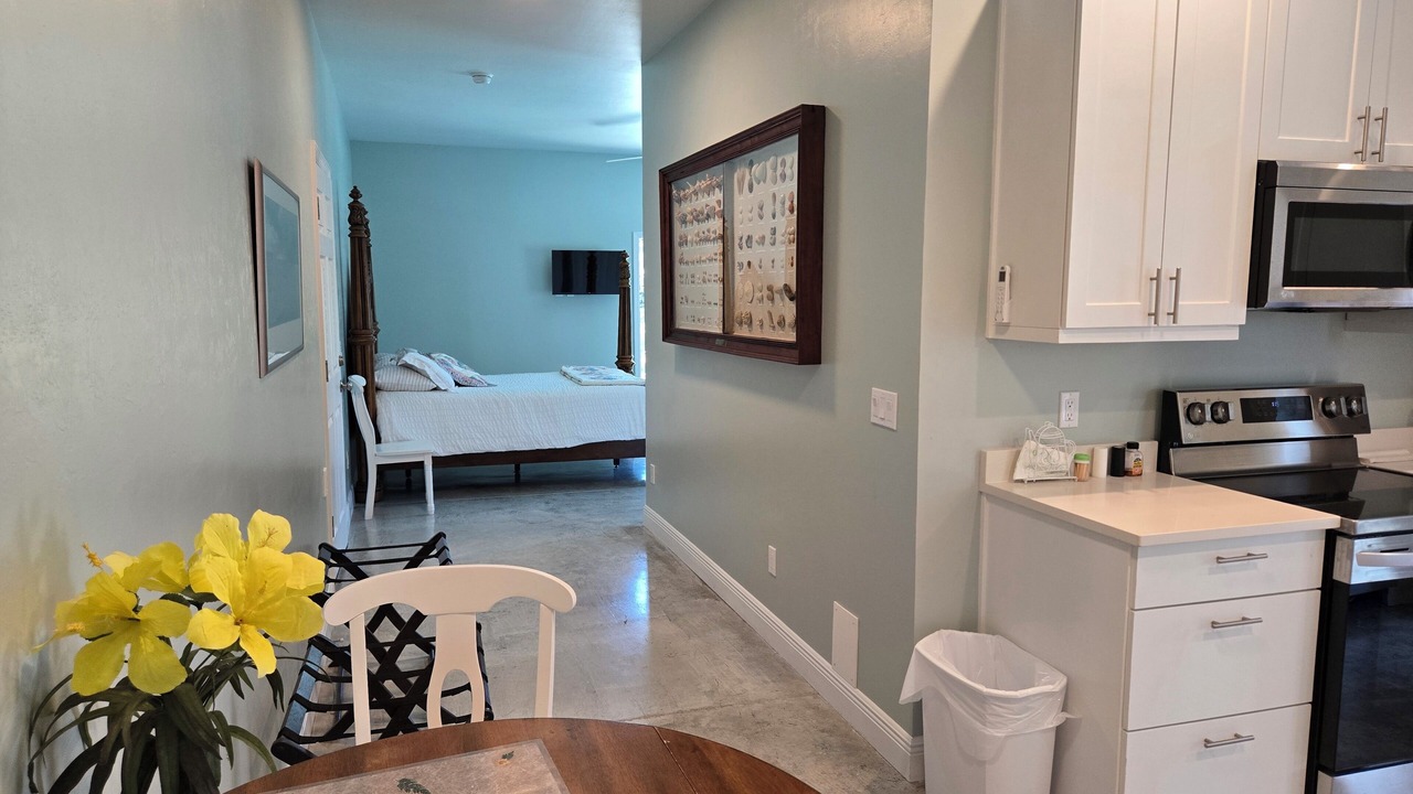 Photo of Bedroom in Bokeelia
