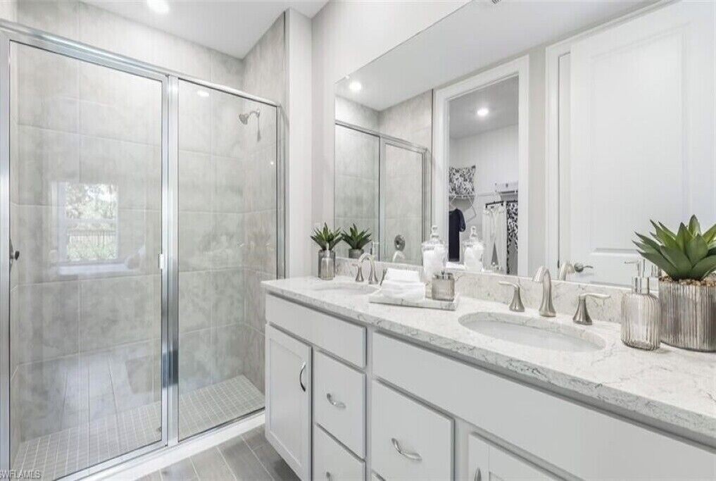 Photo of Bathroom in Estero
