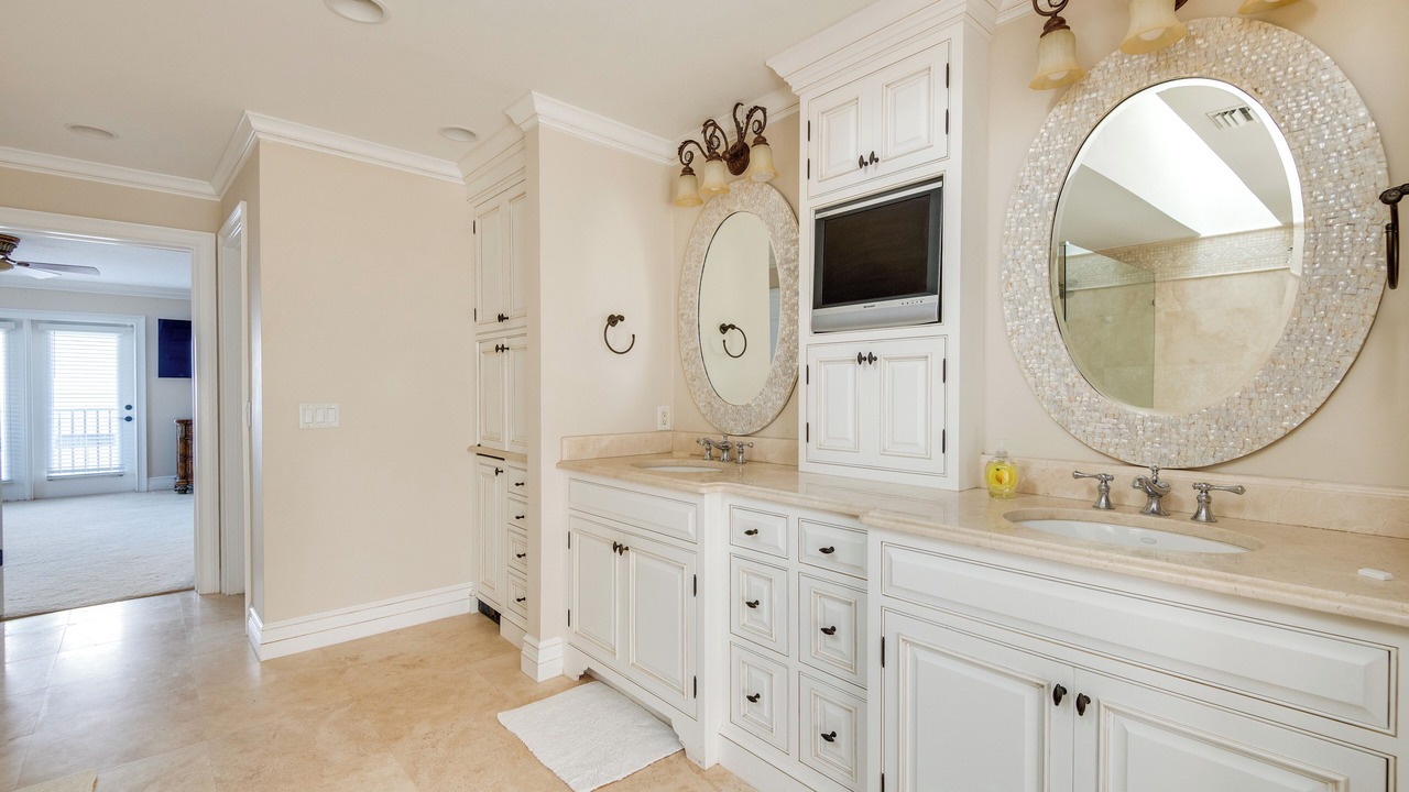 Photo of Bathroom in Melbourne Beach
