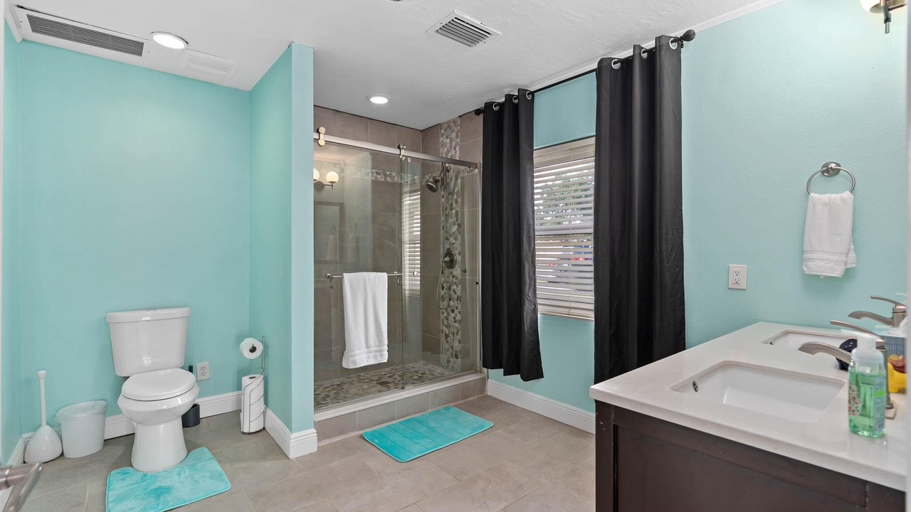 Photo of Bathroom in Catalina