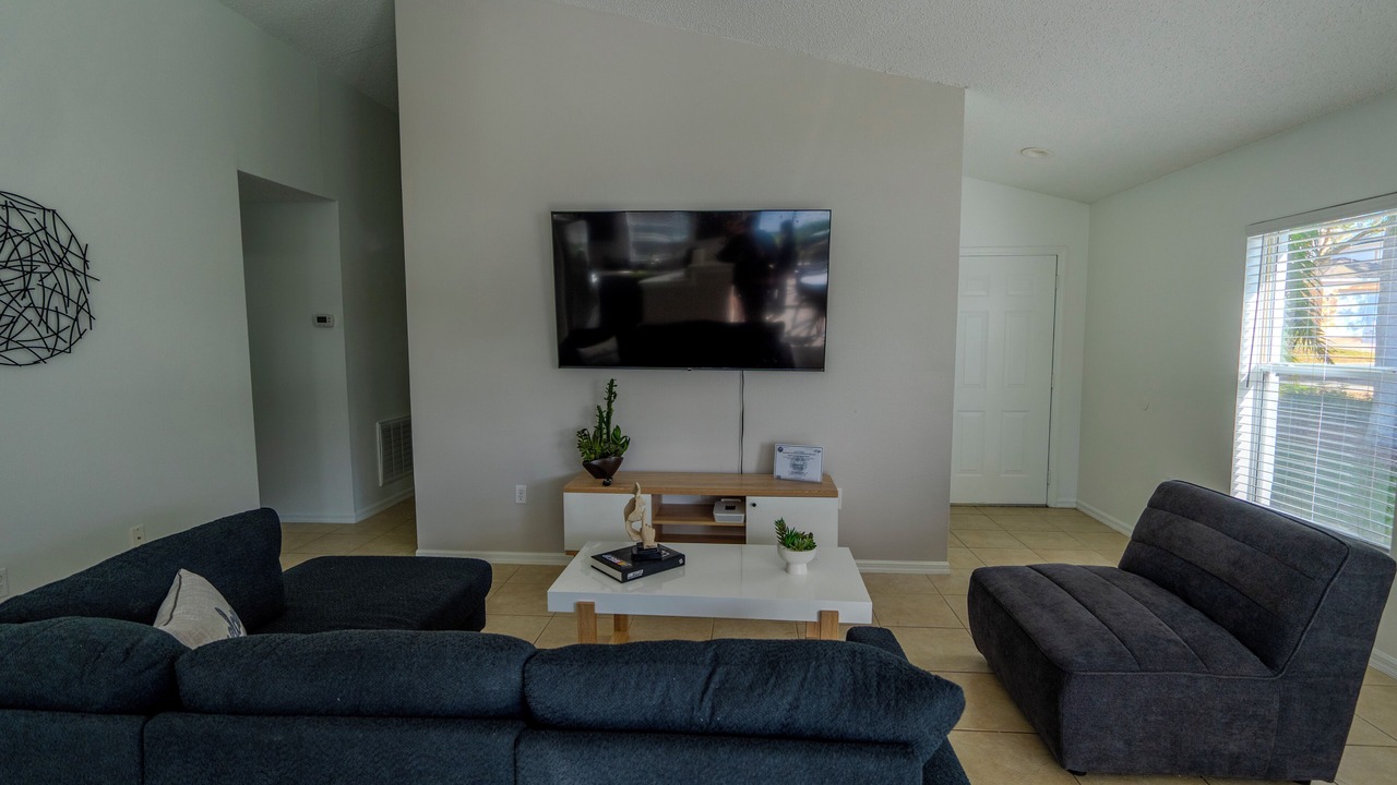 Photo of Livingroom in Haines City