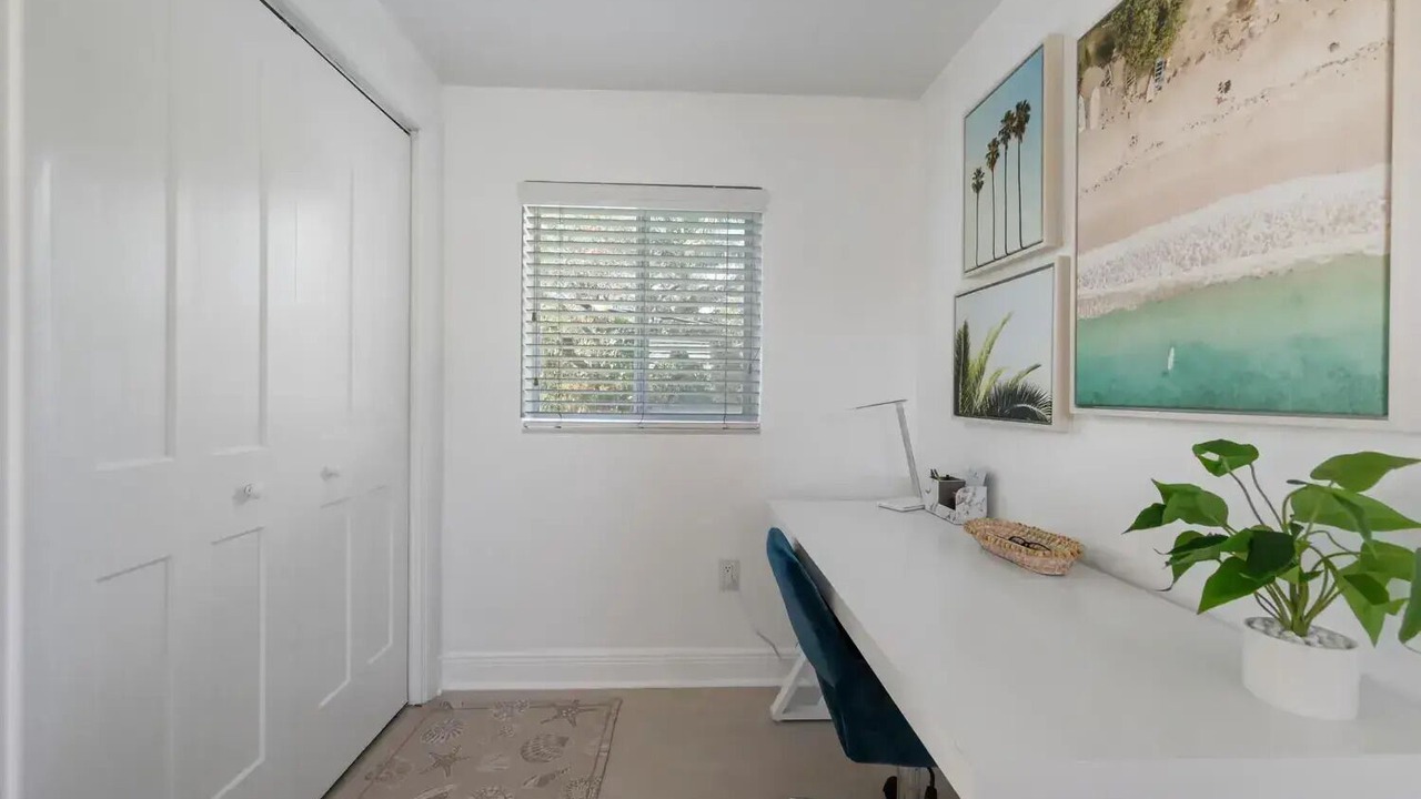 Photo of Others in Island Estates