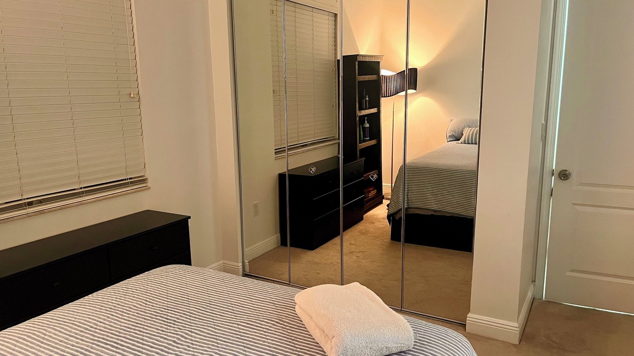 Photo of Bedroom in Riverside Park