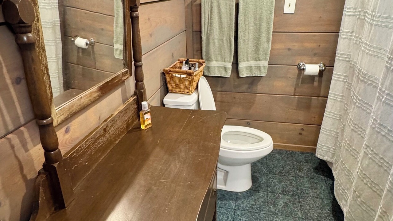 Photo of Bathroom in Blairsville