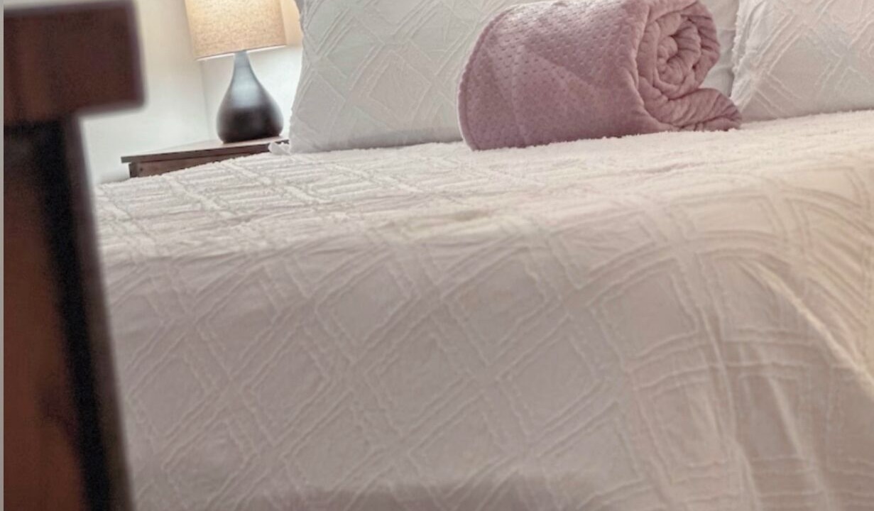 Photo of Bedroom in Leslie Estates