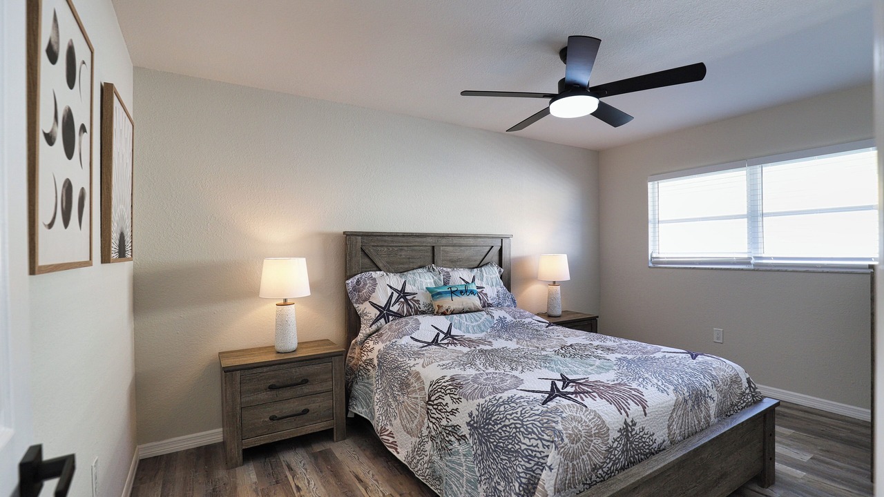 Photo of Bedroom in Venice Groves
