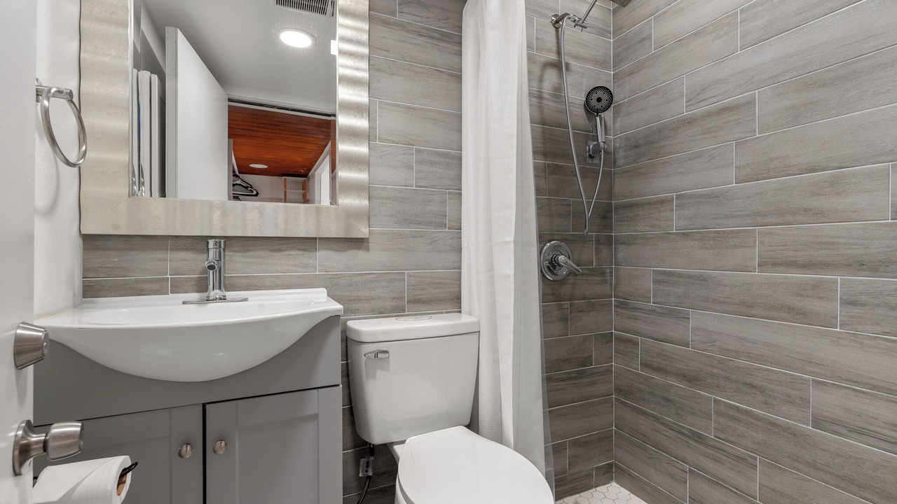 Photo of Bathroom in Edgewood