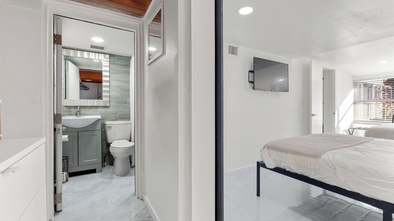 Photo of Bedroom in Edgewood