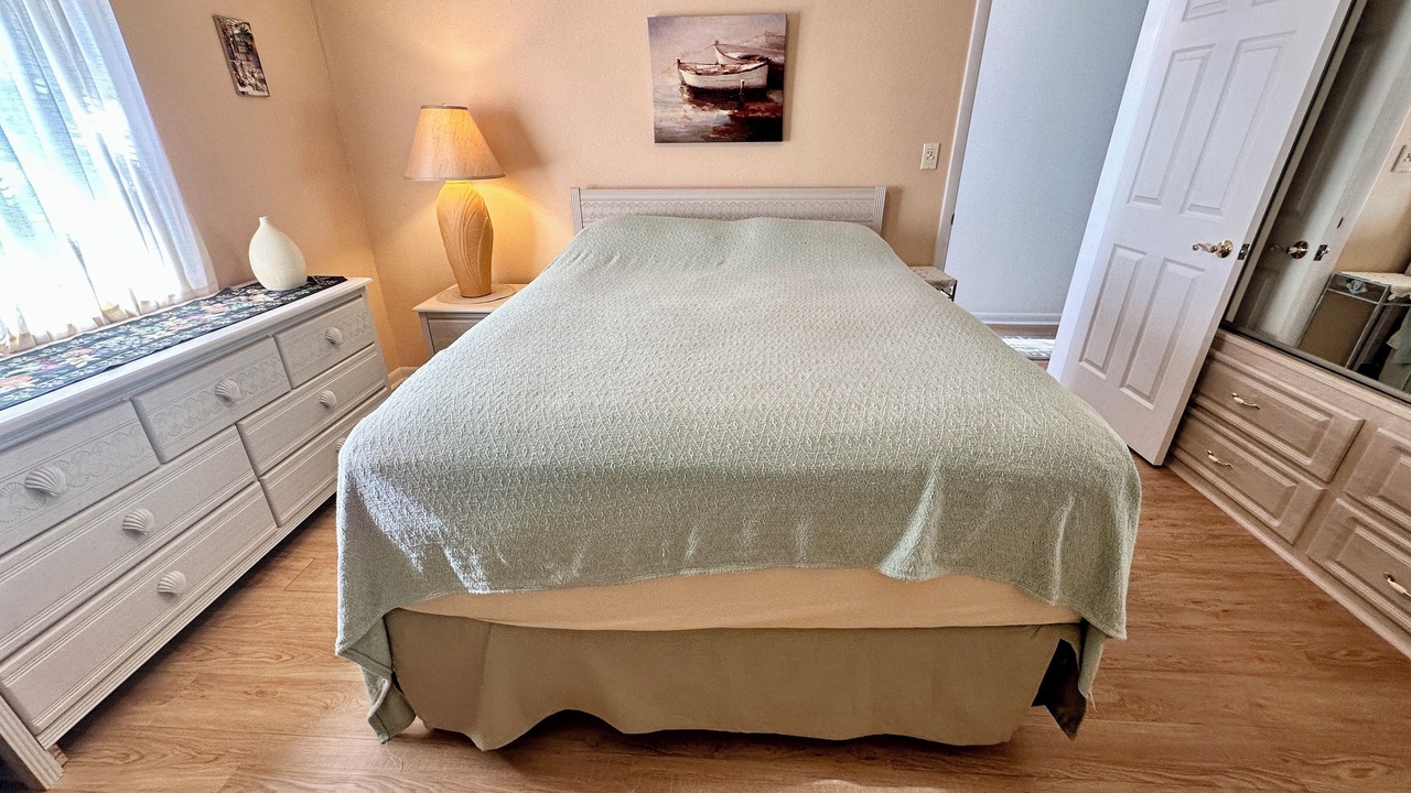 Photo of Bedroom in Nettles Island