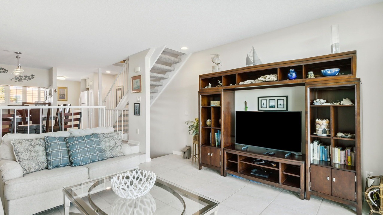 Photo of Livingroom in Amelia City