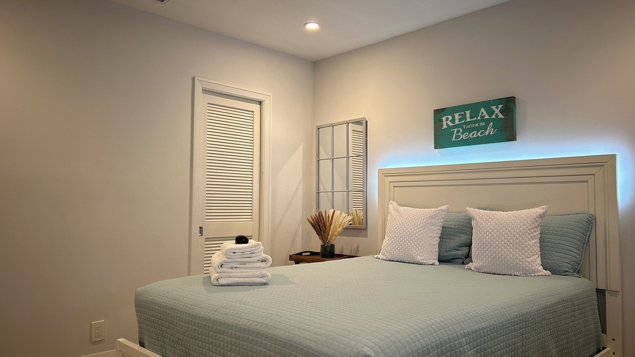 Photo of Bedroom in Deerfield Beach