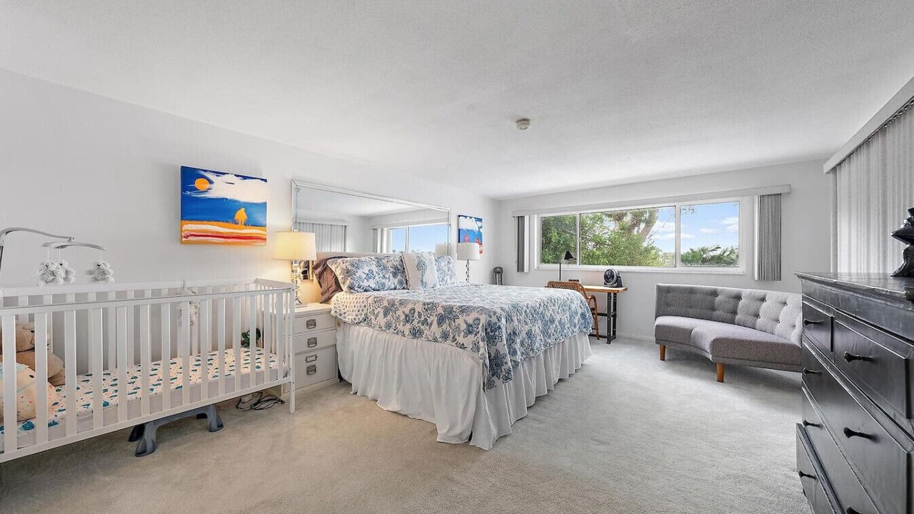 Photo of Bedroom in Lake Ida Shores