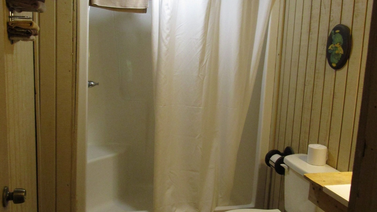Photo of Bathroom in Mayo