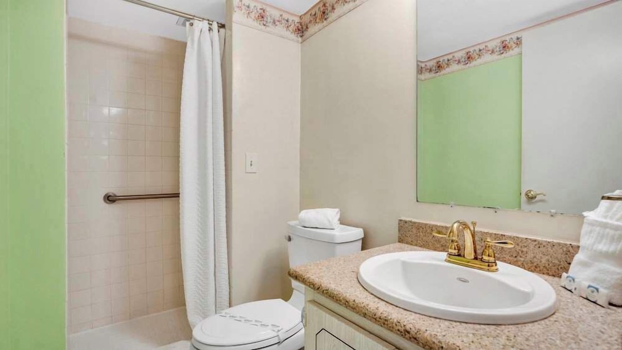 Photo of Bathroom in Port Orange