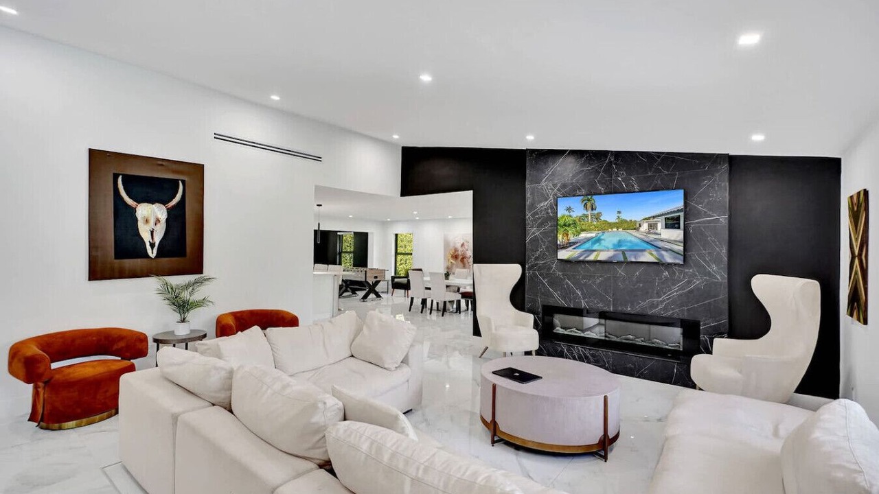 Photo of Livingroom in Kendale Lakes