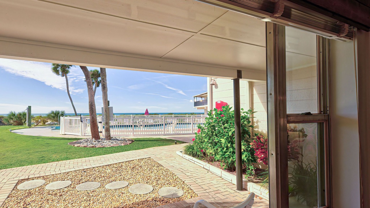 Photo of Outdoor in Golden Beach