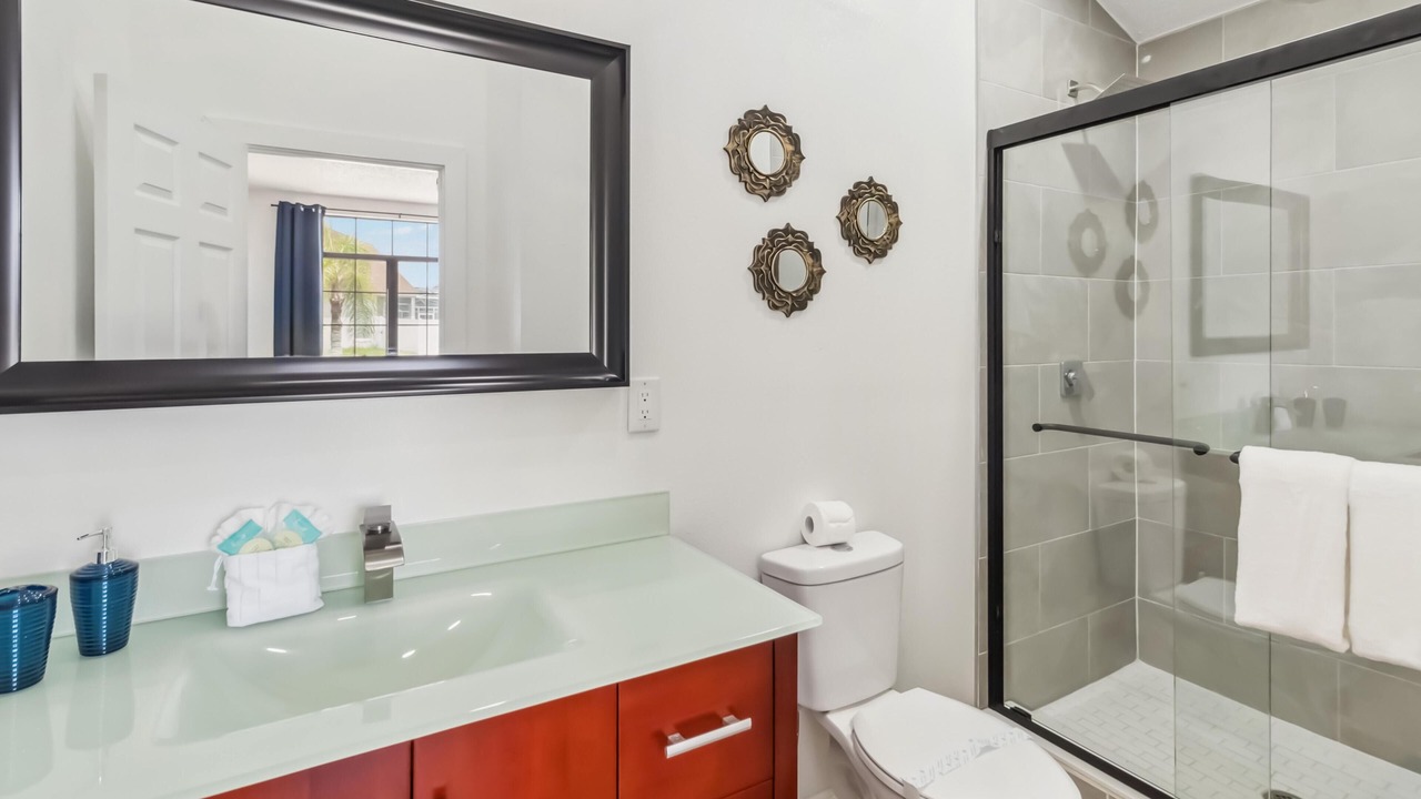 Photo of Bathroom in Lake Davenport Estates