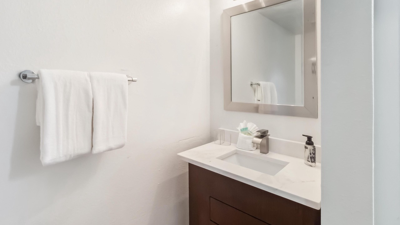 Photo of Bathroom in Lake Davenport Estates