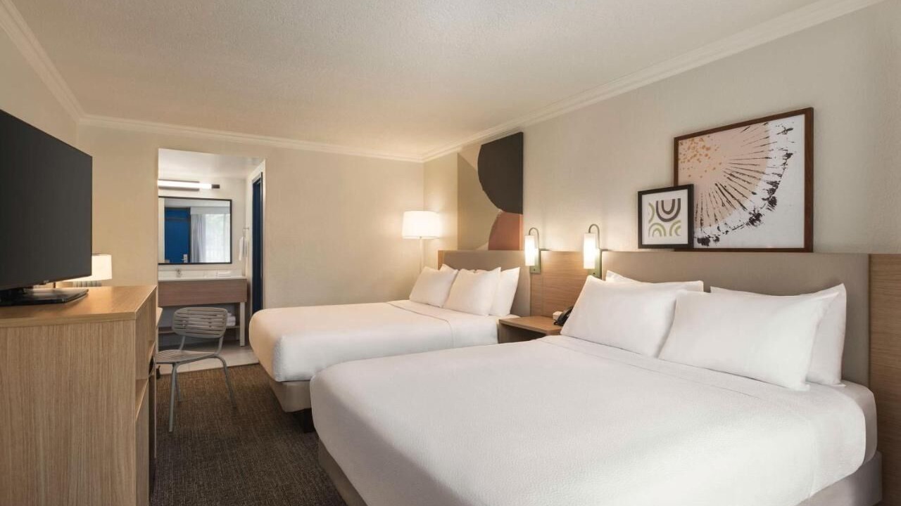Photo of Bedroom in Gulf Gate Estates