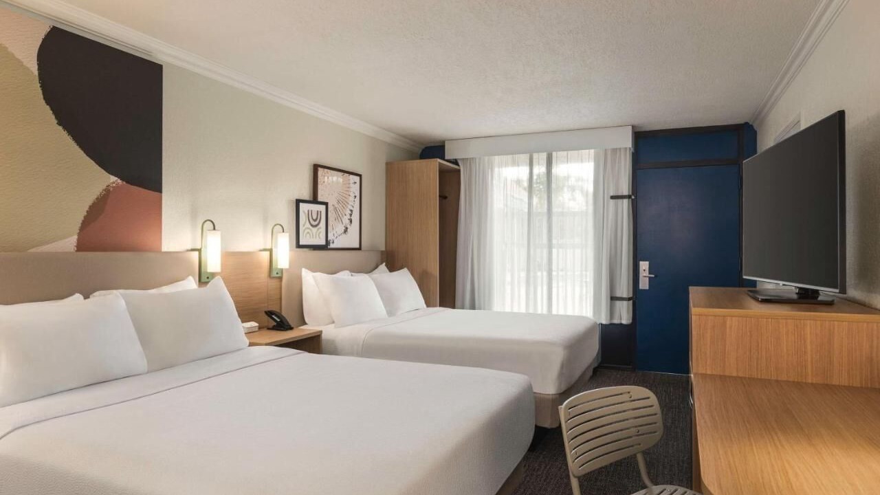 Photo of Bedroom in Gulf Gate Estates