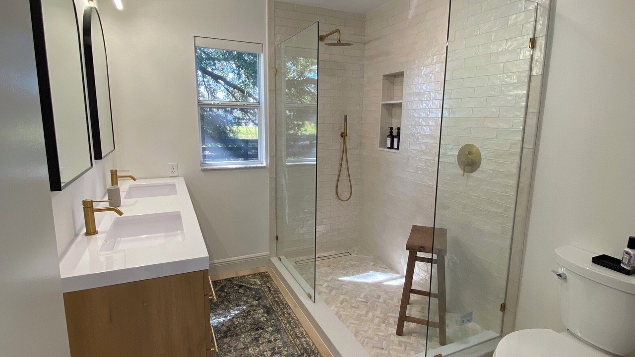 Photo of Bathroom in Lady Lake