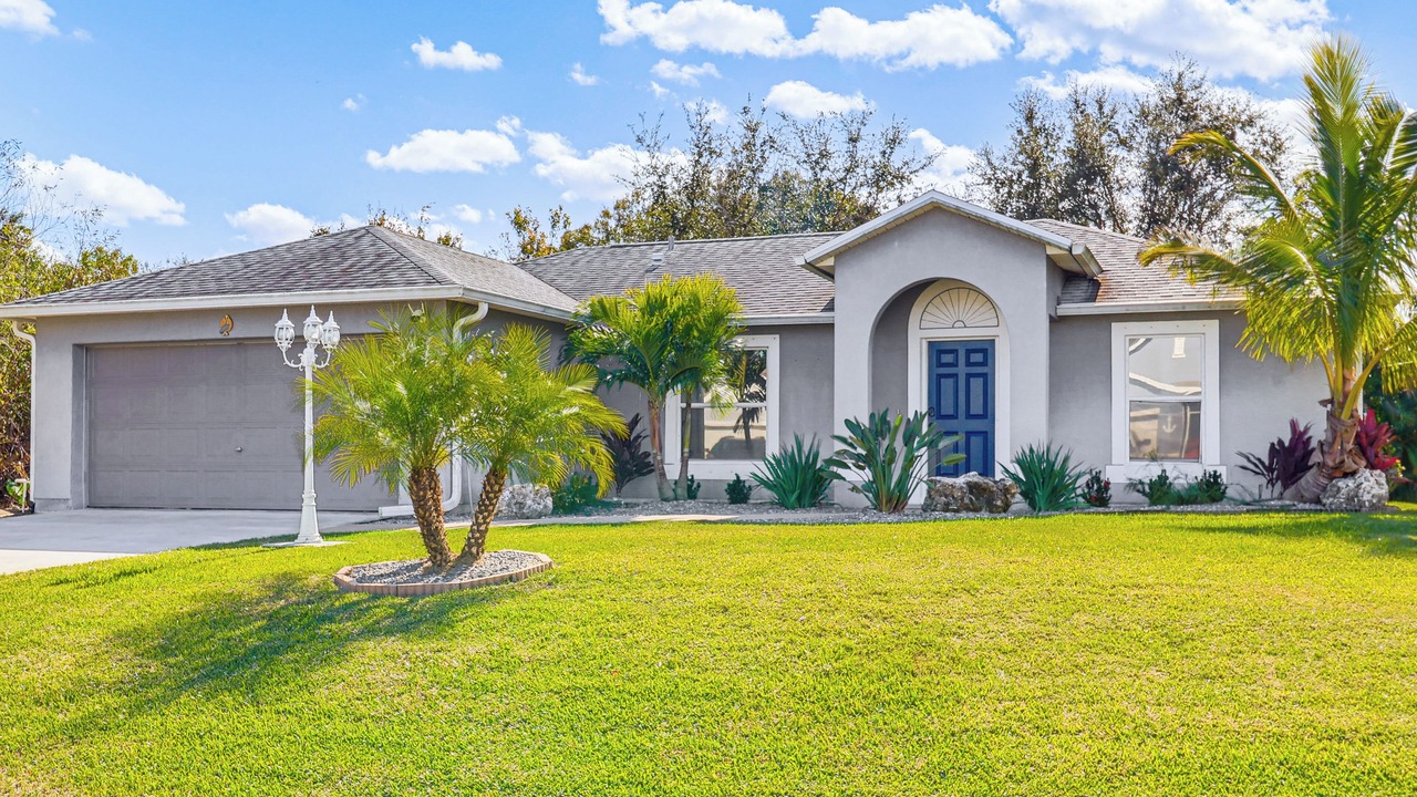 Photo of Outdoor in Sebastian Highlands