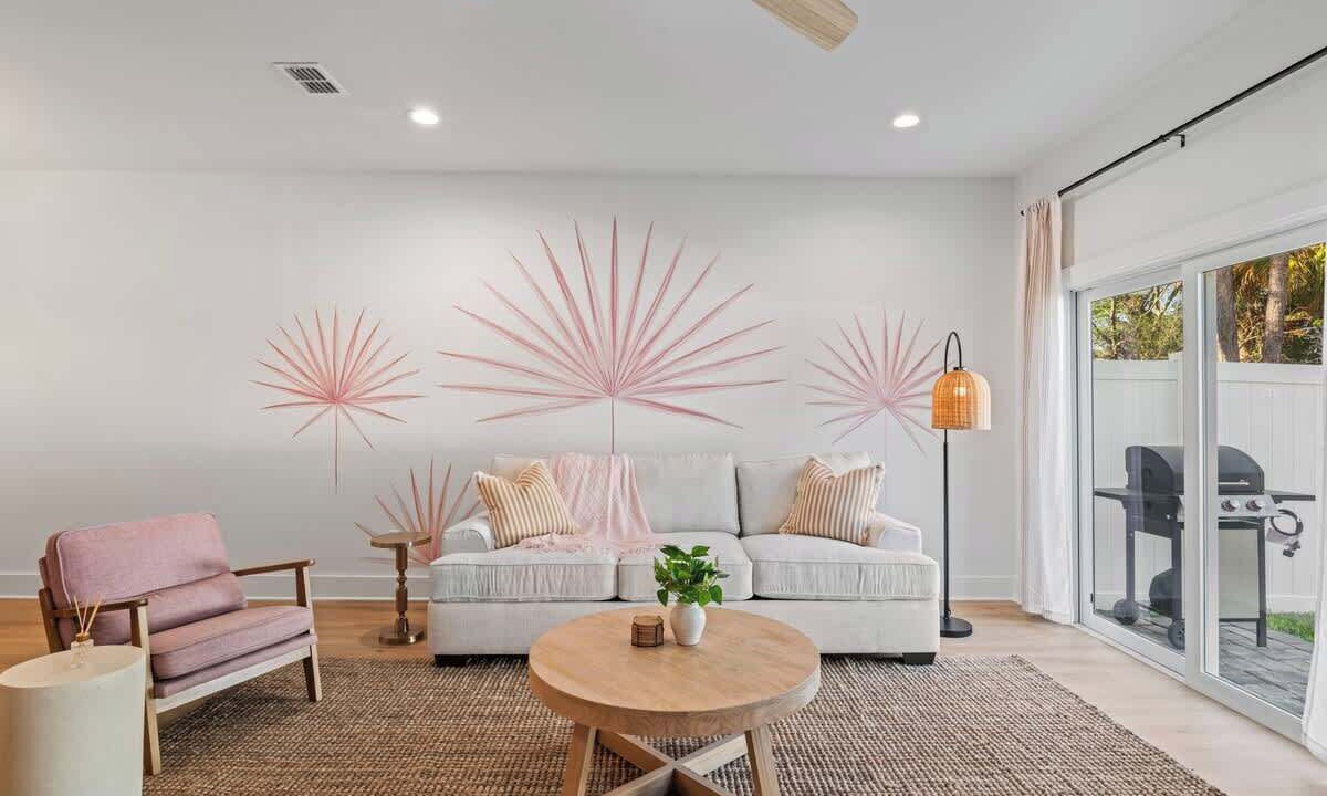 Photo of Livingroom in Jacksonville Beach