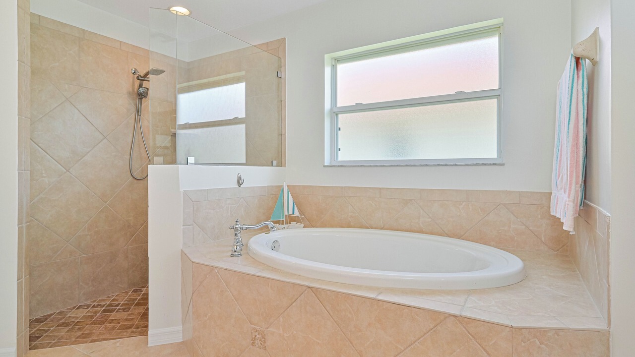 Photo of Bathroom in Estero