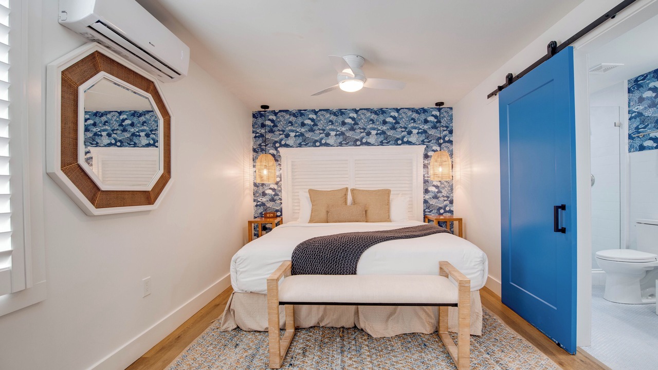 Photo of Bedroom in Historic Seaport