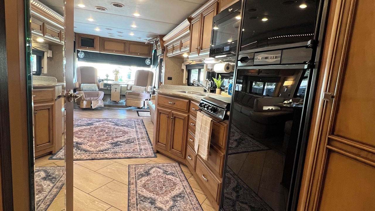 Photo of Kitchen in Zephyrhills