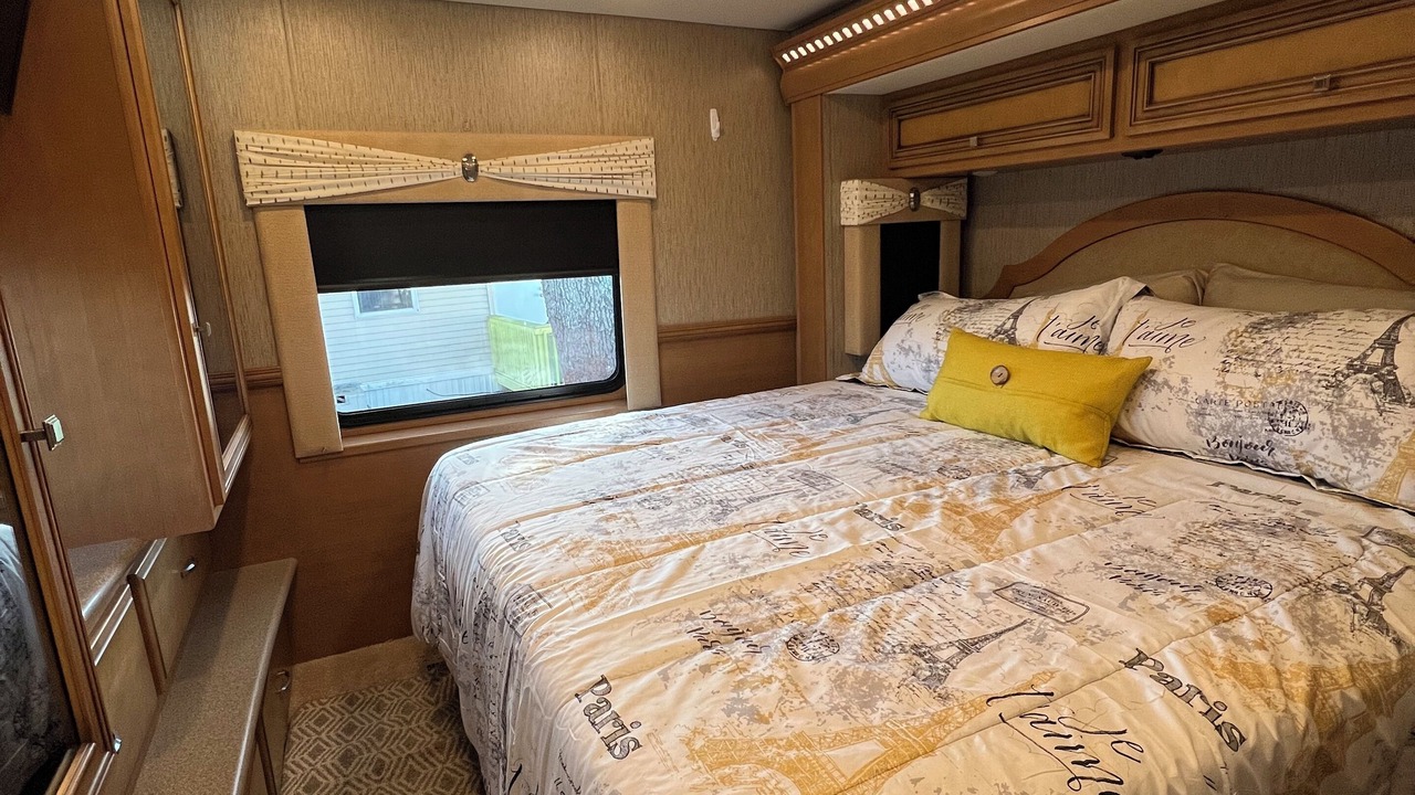 Photo of Bedroom in Zephyrhills