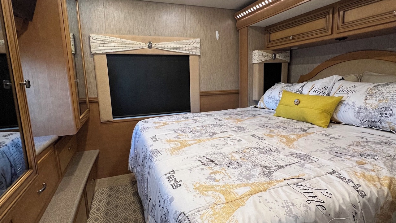 Photo of Bedroom in Zephyrhills